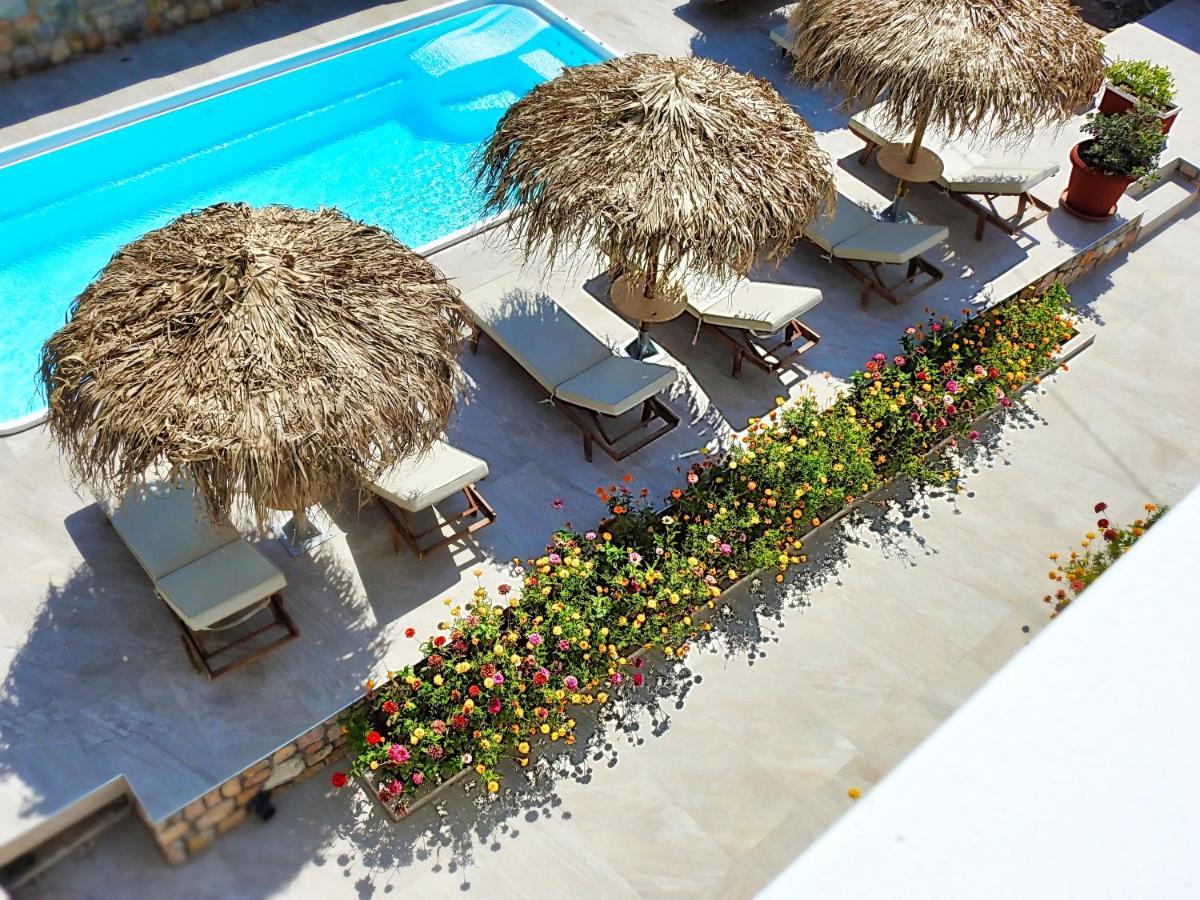Avraki Hotel Kamári Exterior foto