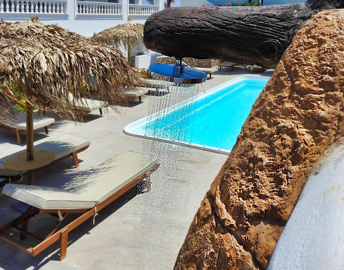 Avraki Hotel Kamári Exterior foto