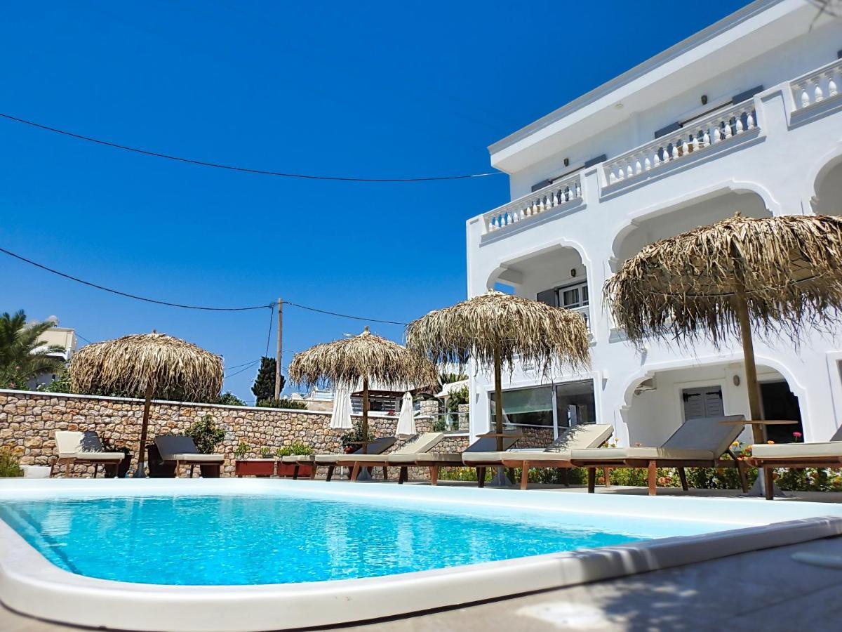 Avraki Hotel Kamári Exterior foto